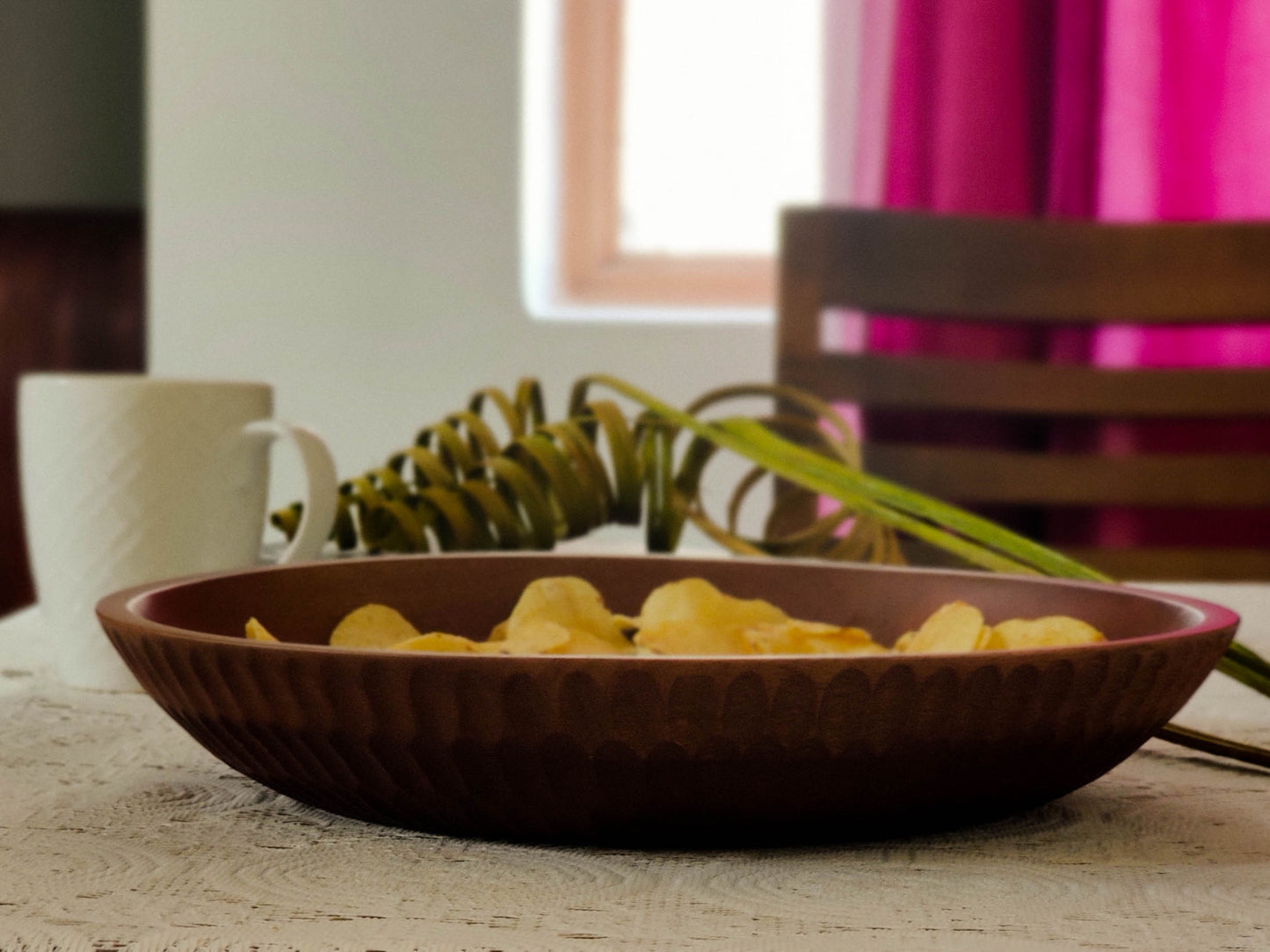 Textured Solid Wood Curved Platter for Kitchen Image 2